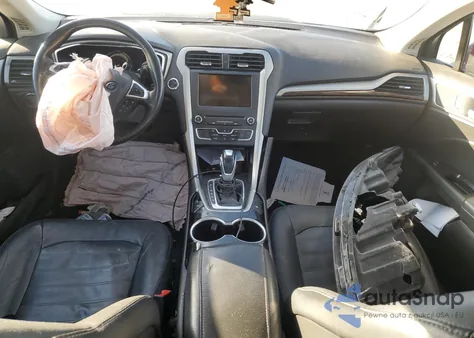 2016 Ford Fusion Se z USA, uszkodzony, nr VIN 116380